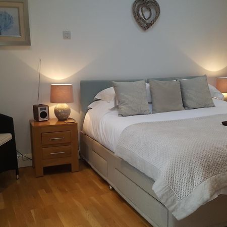 Lockgate Dairy Bed & Breakfast Chichester Luaran gambar